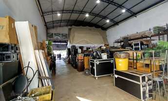 Imagem 2: ÓTIMO BARRACÃO PARA INVESTIMENTO!! ÓTIMA LOCALIZAÇÃO!!