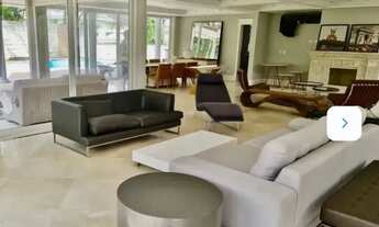 Imagem 3: Casa para aluguel tem 700m com 4 quartos em Alphaville - Santana de Parnaíba - SP