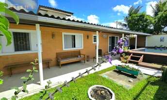 Imagem: Casa com 4 dormitórios, sendo 1 suíte