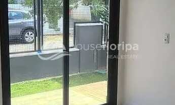 Imagem 4: Linda casa de alto padrão com 4 quartos sendo 3 suítes, Home Office vista mar e da ilha do