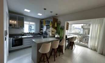 Imagem 2: Apartamento com 3 suítes e 3 vagas de garagem em Itapema