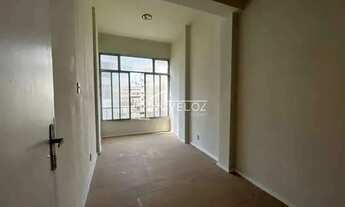 Imagem 4: Apartamento : Padrão / Residencial / Catete