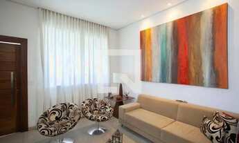 Imagem 3: Casa à Venda - União, 4 Quartos, 303 m2