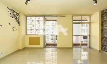 Imagem 3: Copacabana - Posto 3 - 3 quartos - 2 vagas e varanda - 2 minutos do metrô, 6 minutos da pr