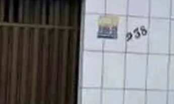 Imagem: 02- Casa no Anjo da guarda