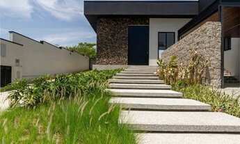 Imagem 5: Casa com 4 suítes Entreverdes - Sousas