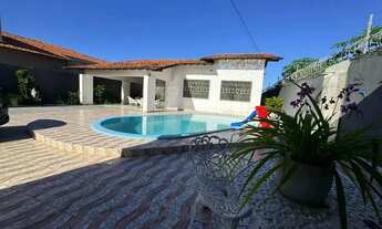 Imagem: Casa com piscina no Jardim Atlântico