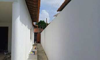 Imagem 5: EXCELENTE CASA NA AV. LINDOLFO MONTEIRO COM 5 QUARTOS SENDO 4 SUITES, SALA AMPLA, JARDIM D