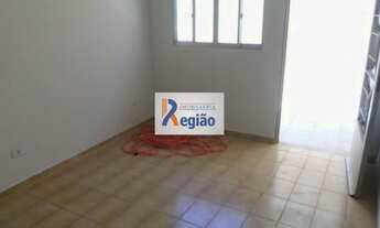 Imagem: CASA ASSOBRADADA PRÓXIMO AO CENTRO COMERCIAL