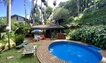 Imagem 2: Casa de Condomínio com 3 Quartos e 3 banheiros à Venda, 140 m2 por R$ 1.000.000