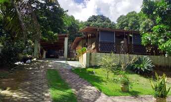 Imagem: Casa com piscina em Carpina