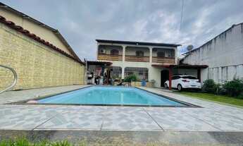 Imagem: Linda casa com piscina em Porto canoa !