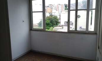 Imagem: ÓTIMO SALA/2 QUARTOS EM RUA TRANQUILA NA