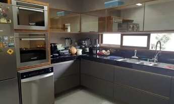 Imagem 5: Excelente casa 5/4 com suítes,piscina com borda infinita para a mata Reserva do Vale