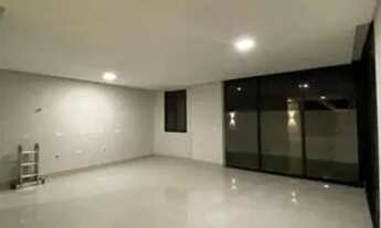 Imagem 4: Casa de condomínio para venda tem 222 metros quadrados com 3 quartos