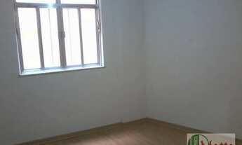 Imagem 2: Apartamento com 2 dormitórios para alugar por R$ 890,00/mês - Centro - Juiz de Fora/MG