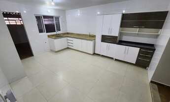 Imagem 2: Casa vazada Casa com 3 dormitórios