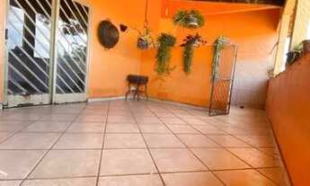 Imagem 3: Casa sobrado com 3 quartos - Bairro Vila Bonsucesso em Senador Canedo