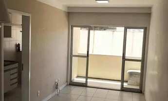 Imagem 2: Lauro de Freitas/Centro 2/4, NASCENTE, Varanda, Semi mobiliado e excelente localização