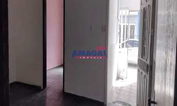 Imagem: Jacareí - Casa Padrão - CENTRO