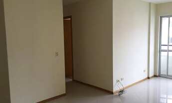 Imagem 3: Apartamento para venda possui 75 metros quadrados com 3 quartos em Cabral - Curitiba - PR