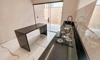 Imagem 5: Morada dos Passaros - Casa de Luxo com Mezanino 3 Suítes + Home Office com 4 Vagas na Pont