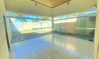 Imagem: UBERLÂNDIA - Casa Padrão - UMUARAMA