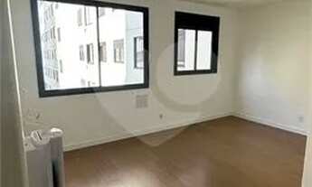 Imagem 5: LINDO APARTAMENTO Á VENDA COM 33m2, NA REGIÃO DE JURUBATUBA