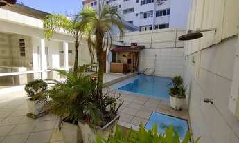 Imagem 2: Sobrado para aluguel tem 500 metros quadrados com 4 quartos em Ponta da Praia - Santos - S