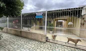 Imagem 2: Casa 3 dormitórios para Venda em Maringá, Vila Santo Antônio, 4 dormitórios, 1 suíte, 3 ba