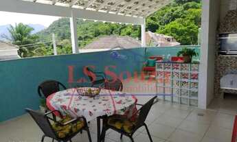 Imagem 2: Casa Triplex com 3 suítes para Alugar em Condomínio na Taquara em Jacarepaguá