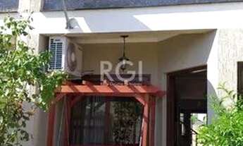 Imagem 2: Casa em Hípica Casa com 3 dormitórios