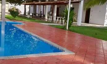 Imagem: Casa em Aruanã às margens do Araguaia