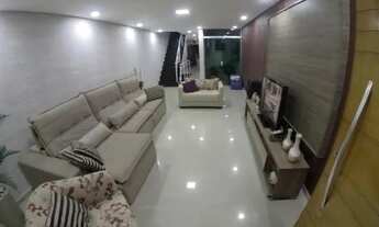 Imagem: Sobrado para venda tem 250m2 com 3 quartos