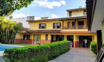 Imagem: Quarto mobiliado no Capão da Imbuia