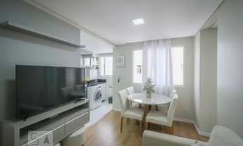 Imagem 2: Apartamento para Aluguel - Colônia Rio Grande, 2 Quartos, 42 m2