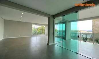 Imagem 2: Venda de Casa Linear com 400 metros quadrados com 4 Suítes no Alphaville, Lagoa dos Ingles