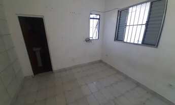 Imagem 3: Casa para aluguel com 28 metros quadrados com 1 quarto em Jardim do Colégio - São Paulo