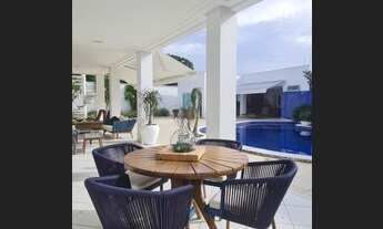 Imagem 3: Alameda fechada em Vilas do Atlântico!