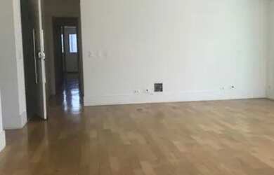 Imagem 6: Apartamento para aluguel tem 244 metros quadrados com 4 quartos