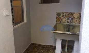 Imagem 4: Casa com 1 dormitório para alugar, 40 m² por R$ 700,00/mês - Jardim Tupanci - Barueri/SP