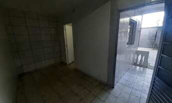 Imagem 6: Casa para aluguel com 28 metros quadrados com 1 quarto em Jardim do Colégio - São Paulo