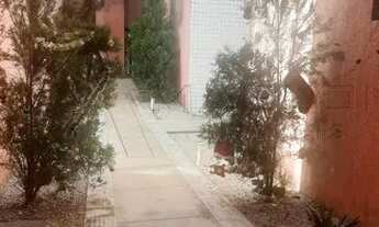 Imagem 2: Apartamento para venda possui 55 metros quadrados com 2 quartos em Neópolis - Natal - RN