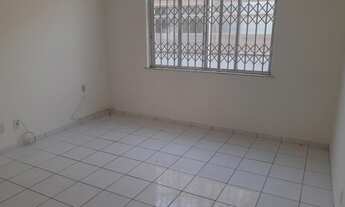 Imagem 2: Apartamento com 2 quartos e dependências no Tororó