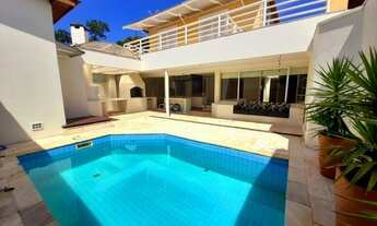 Imagem: LINDO sobrado com EXCELENTE infraestrutura!