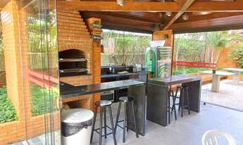 Imagem 2: Apartamento para aluguel e venda tem 190 metros quadrados com 4 quartos