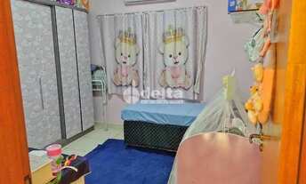 Imagem 3: Casa residencial disponível para venda no bairro Jardim Ipanema em Uberlândia-MG