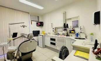 Imagem 2: Sala/Conjunto para venda possui 28 metros quadrados em Tijuca - Rio de Janeiro - RJ