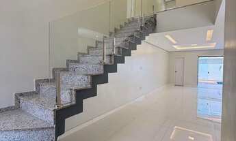 Imagem 7: Casa com 4 suítes e piscina