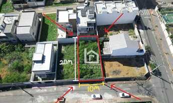 Imagem: Terreno murado e escriturado na melhor rua